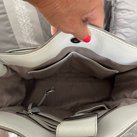 Michael Kors Purse - Picture 4 of 4